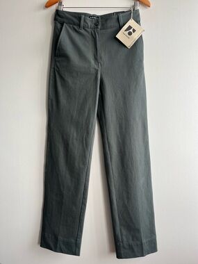 Frank and Oak The Jane Straight Pant Women Size 6 Olive Green NWT Minimalist